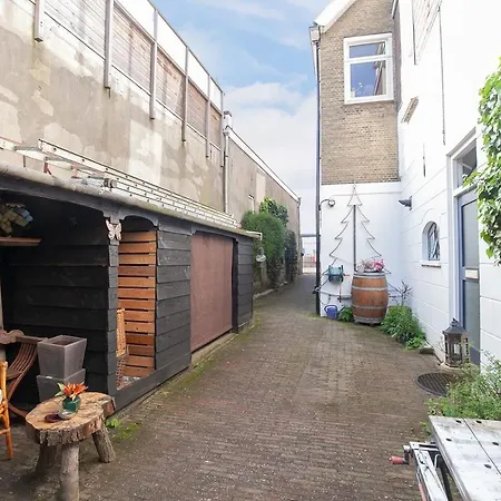 De Kapiteinshut Aan De Rivier Met Xl Ligbad En Sauna * Lekkerkerk