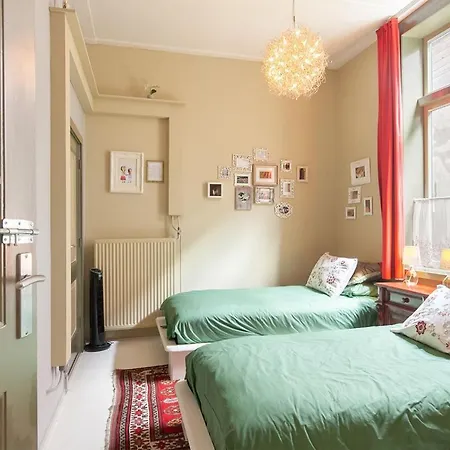 De Kapiteinshut Aan De Rivier Met Xl Ligbad En Sauna Apartmán *